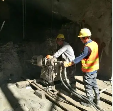 淮滨水下抗分散灌浆料特点 水下不分散注浆料介绍