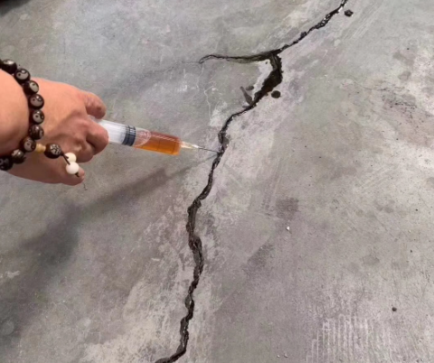 淮滨混凝土裂缝修补技术详解​